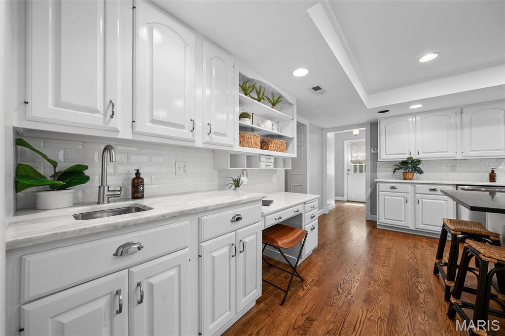 1289 Lay Road Ladue, MO 63124 - Photo 19 of 57 Gallery Image 19
