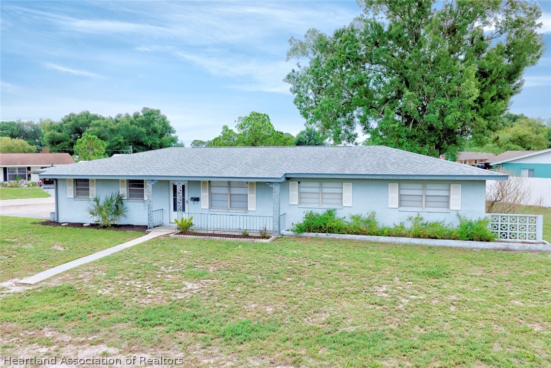 1221 Forest Road Sebring, FL 33872 - Photo 30 of 37
