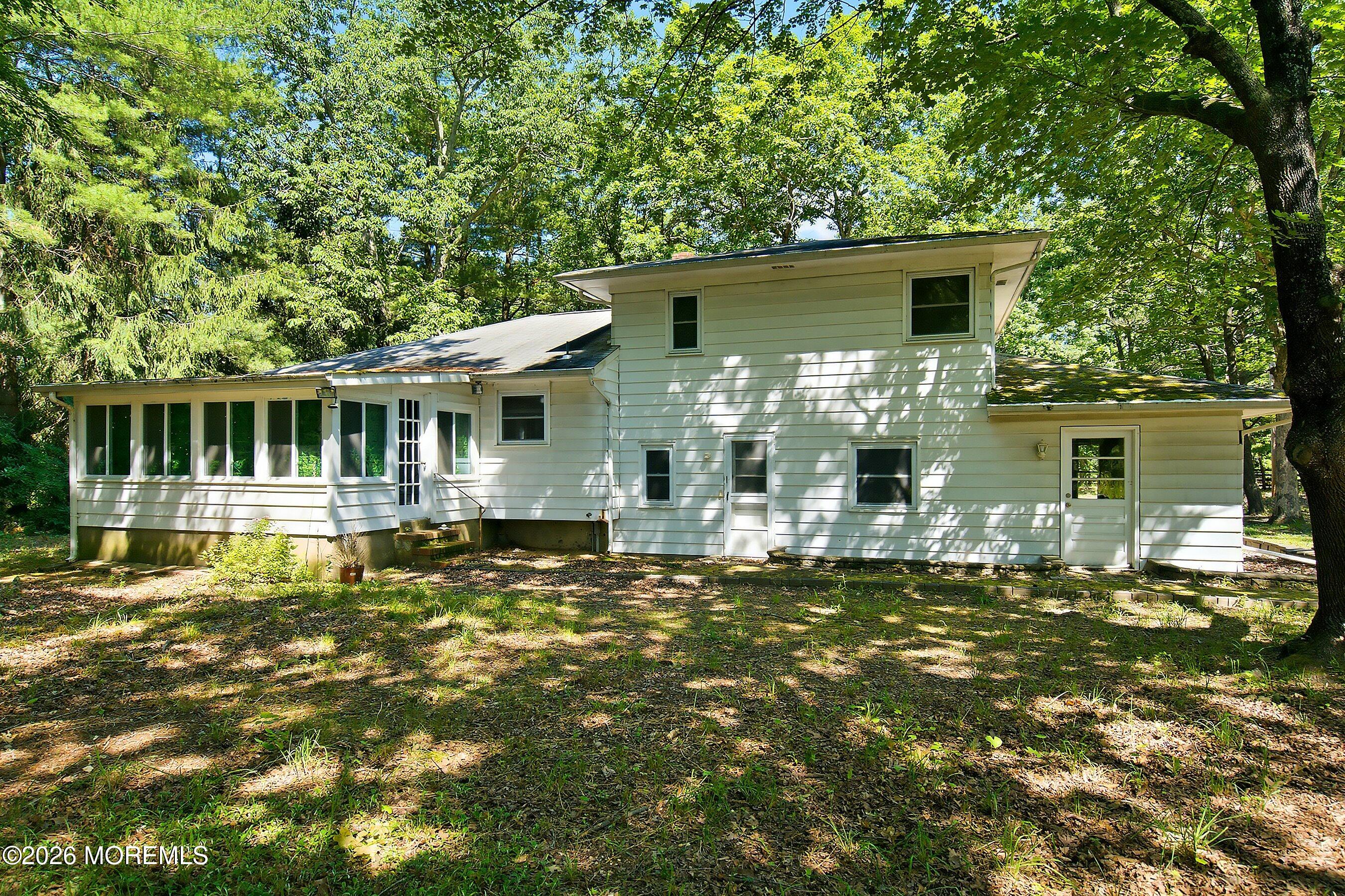 525 Goetz Lane Jackson, NJ 08527 - Photo 25 of 25 32-Rear Right