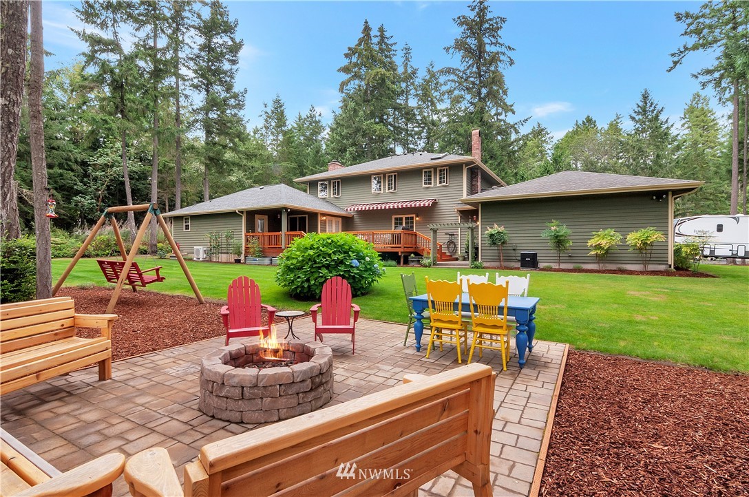 4295 Northwest Westgate Road Silverdale, WA 98383 - Photo 3 of 30 Gallery Image 3