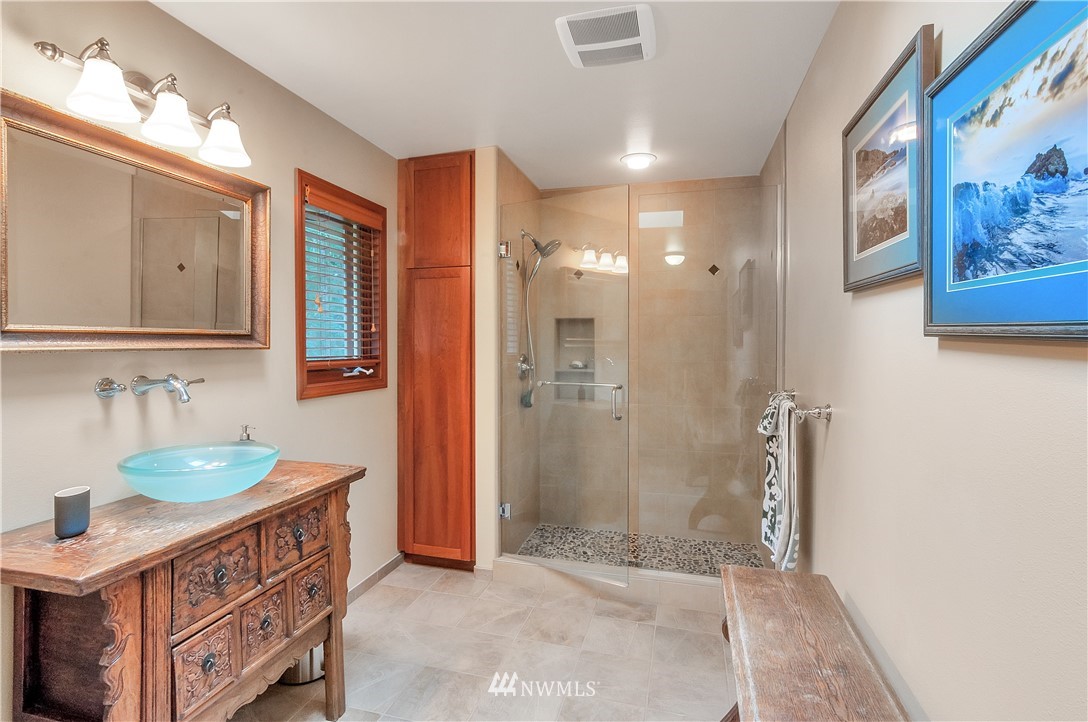 4295 Northwest Westgate Road Silverdale, WA 98383 - Photo 22 of 30 Gallery Image 22