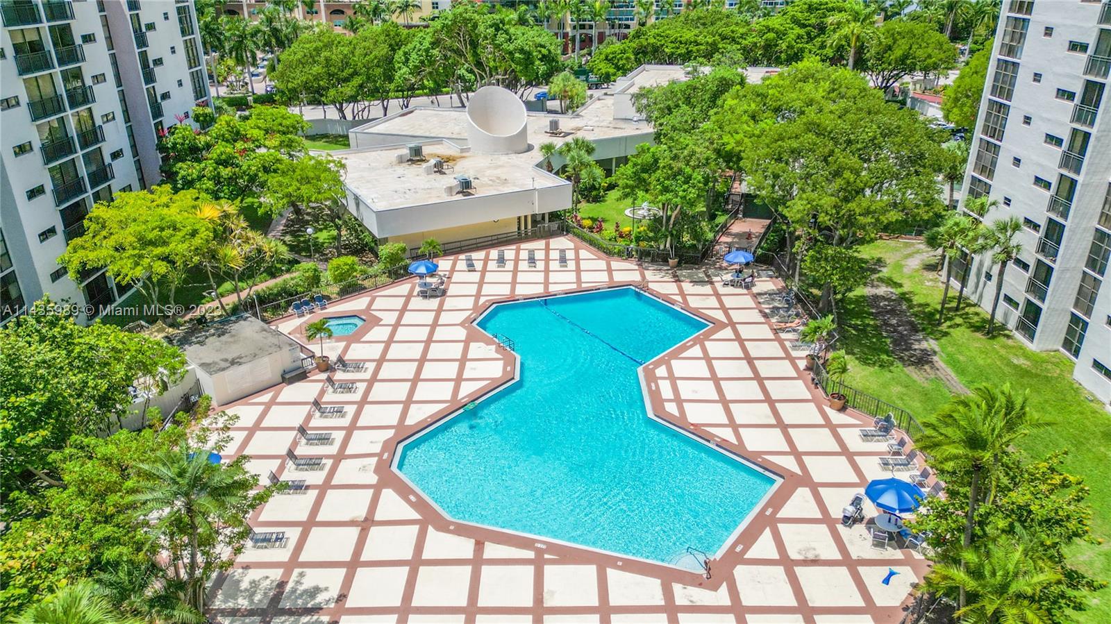17021 North Bay Road, Unit 418 Sunny Isles Beach, FL 33160 - Photo 36 of 43 an aerial view of a house