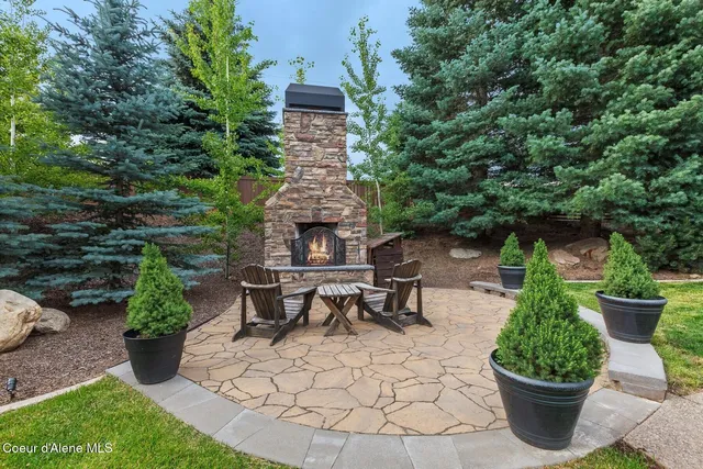 $1,625,000 | 12155 North Yearling Circle, Hayden, ID 83835