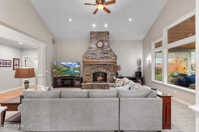 $1,625,000 | 12155 North Yearling Circle, Hayden, ID 83835