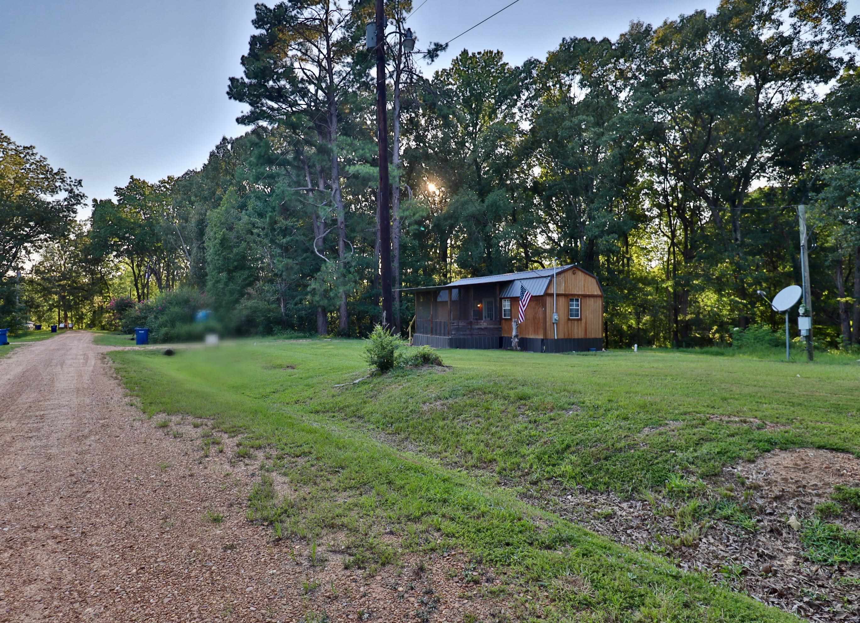1611 King Road Sardis, MS 38666 - Photo 2 of 22