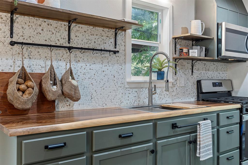 3113 North 27th Street Waco, TX 76708 - Photo 5 of 18