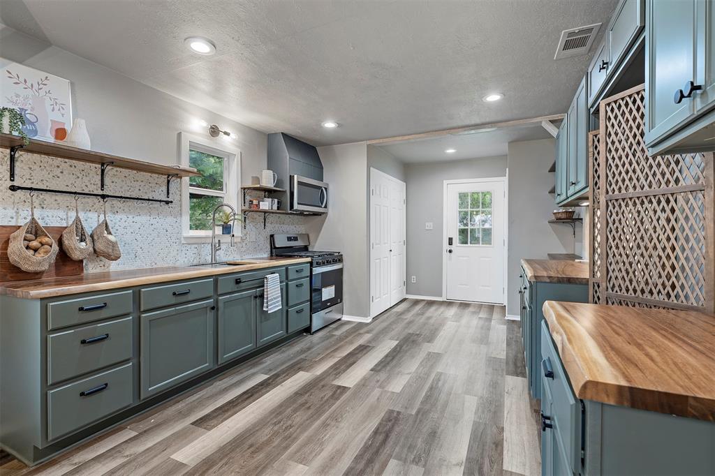 3113 North 27th Street Waco, TX 76708 - Photo 6 of 18