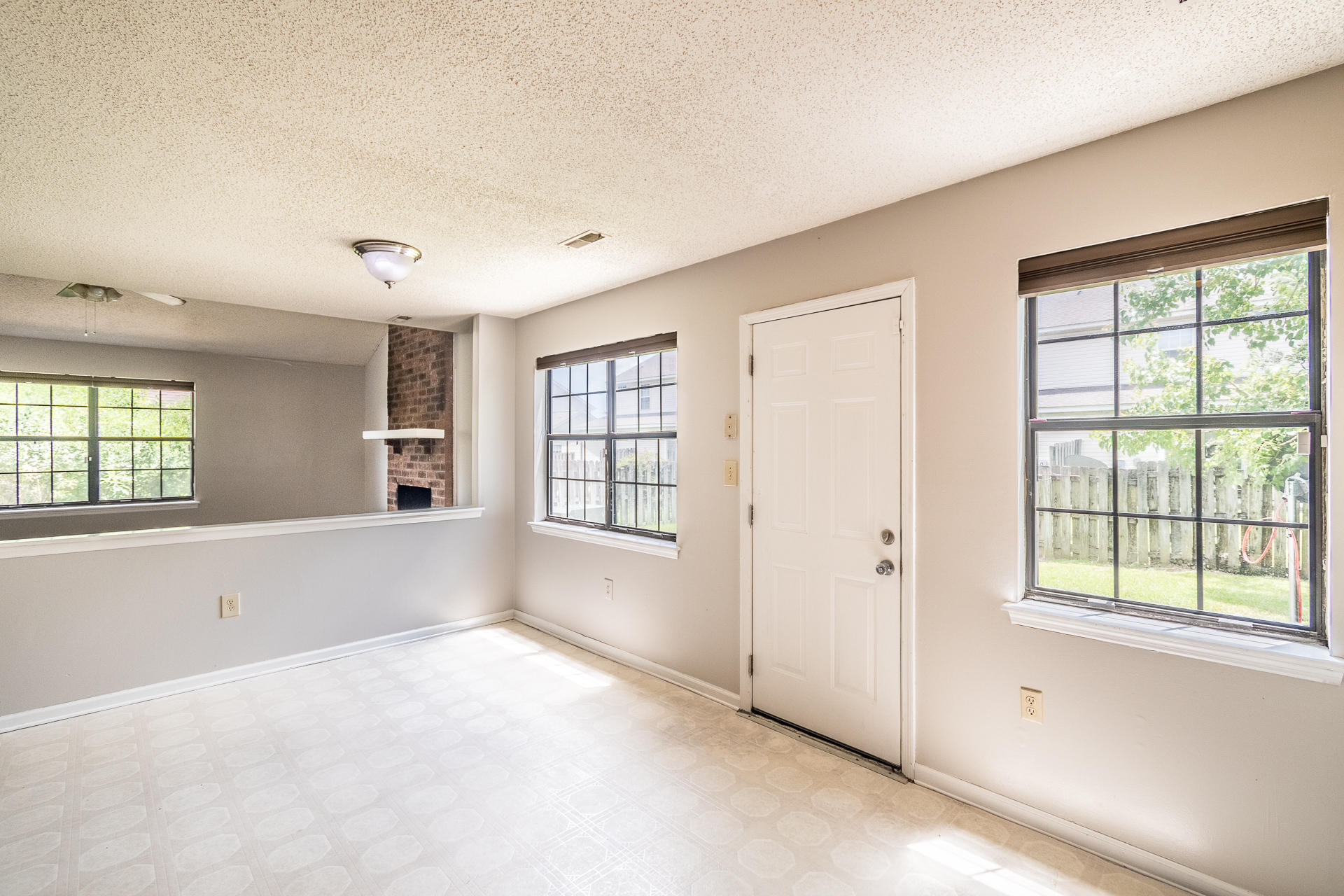 7625 Oldridge Road North Charleston, SC 29418 - Photo 8 of 29 7625Oldridge-08