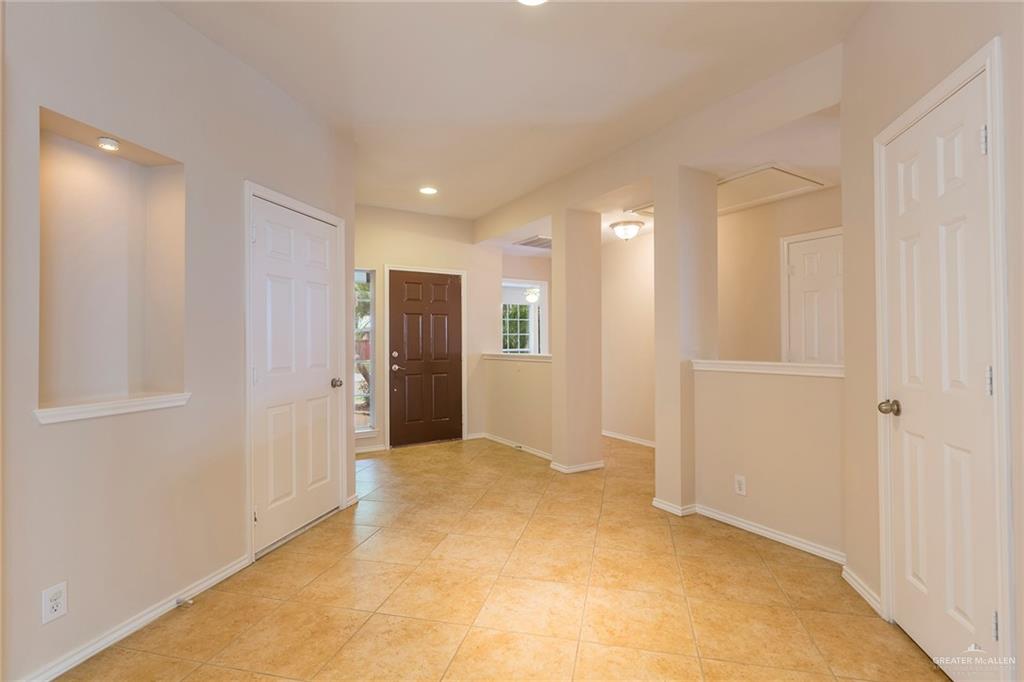 4202 Santa Marina Street Mission, TX 78572 - Photo 3 of 13 entrance area