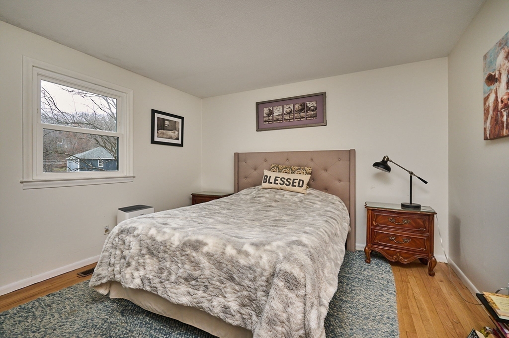 25 Ludlow Road South Hadley, MA 01075 - Photo 11 of 33