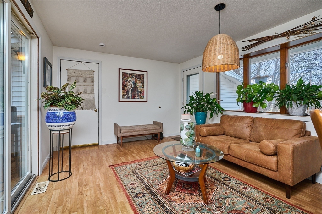 25 Ludlow Road South Hadley, MA 01075 - Photo 7 of 33