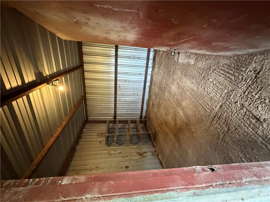 3840 Mancuso Road Bryan, TX 77808 - Photo 28 of 31 a view of an empty room with a window