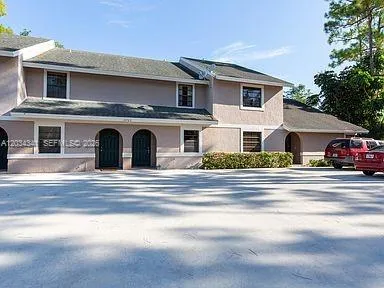 $2,250 | 13785 Bottlebrush Court, Unit C, Wellington, FL 33414