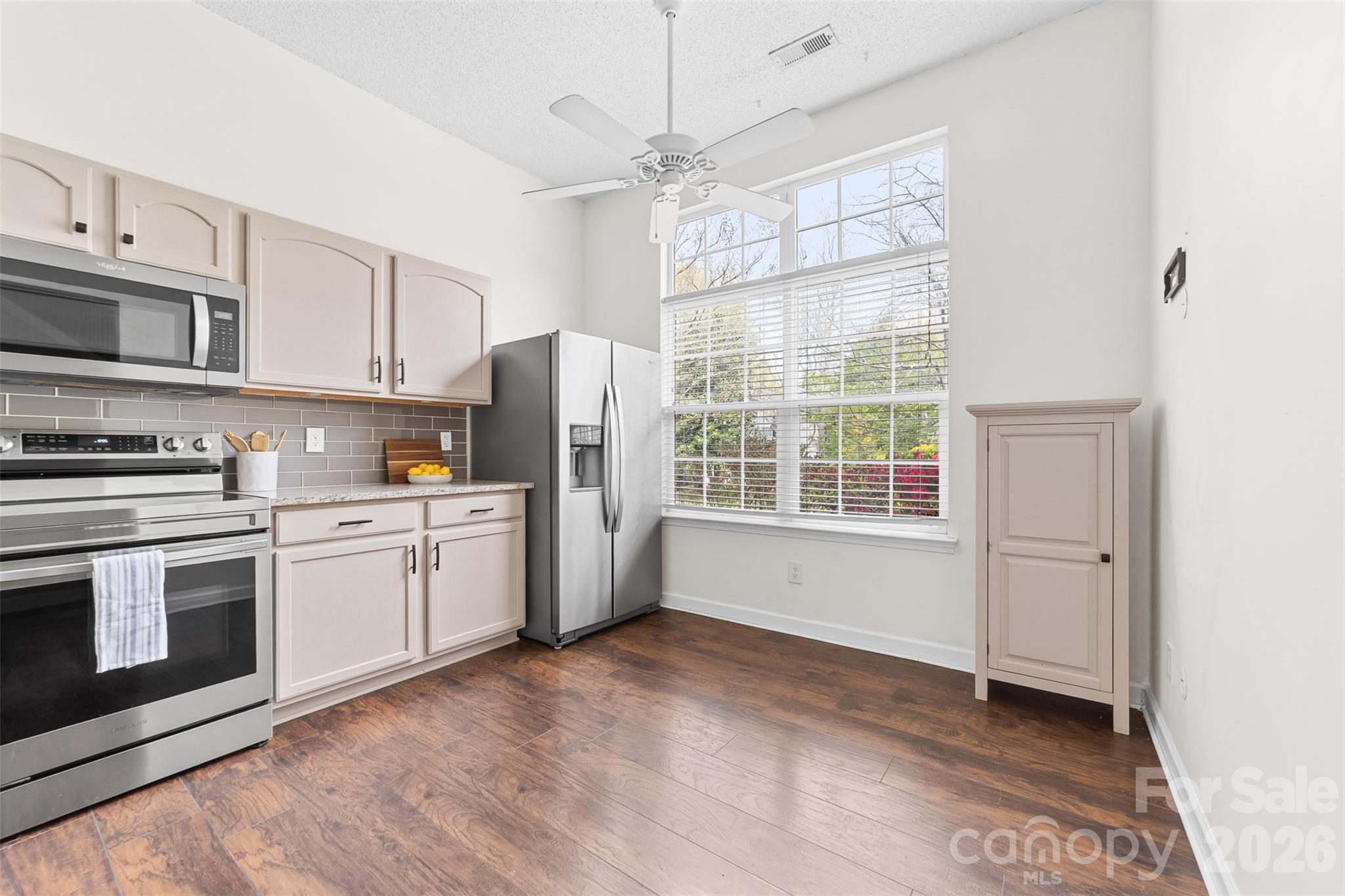 1234 Winding Path Road Clover, SC 29710 - Photo 8 of 30