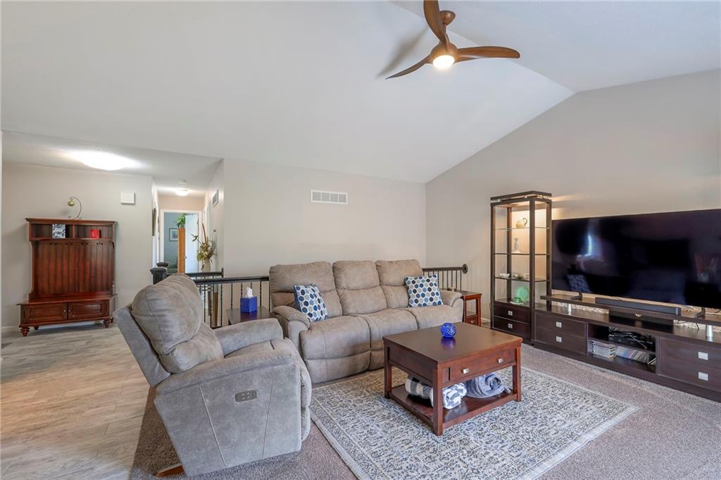 12746 West 108th Place Overland Park, KS 66210 - Photo 11 of 38