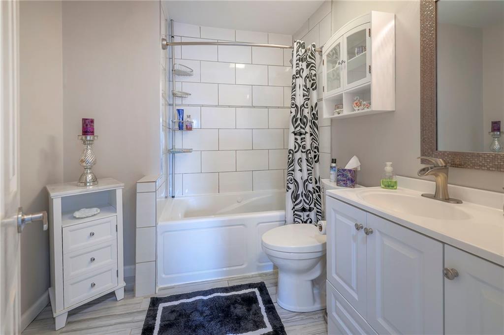 12746 West 108th Place Overland Park, KS 66210 - Photo 13 of 38