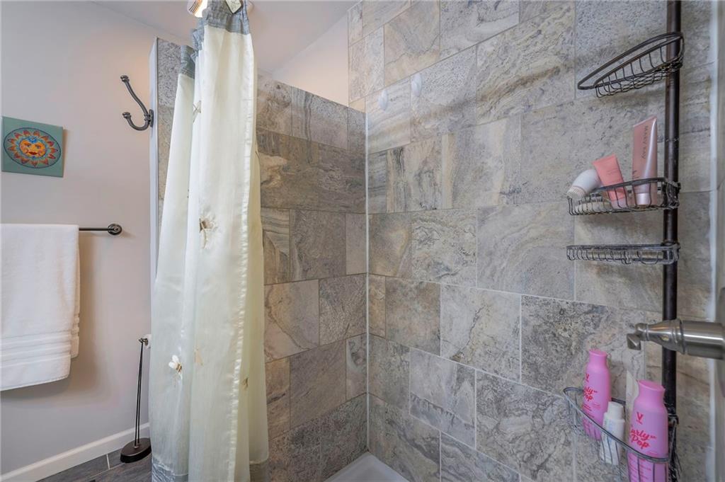 12746 West 108th Place Overland Park, KS 66210 - Photo 21 of 38