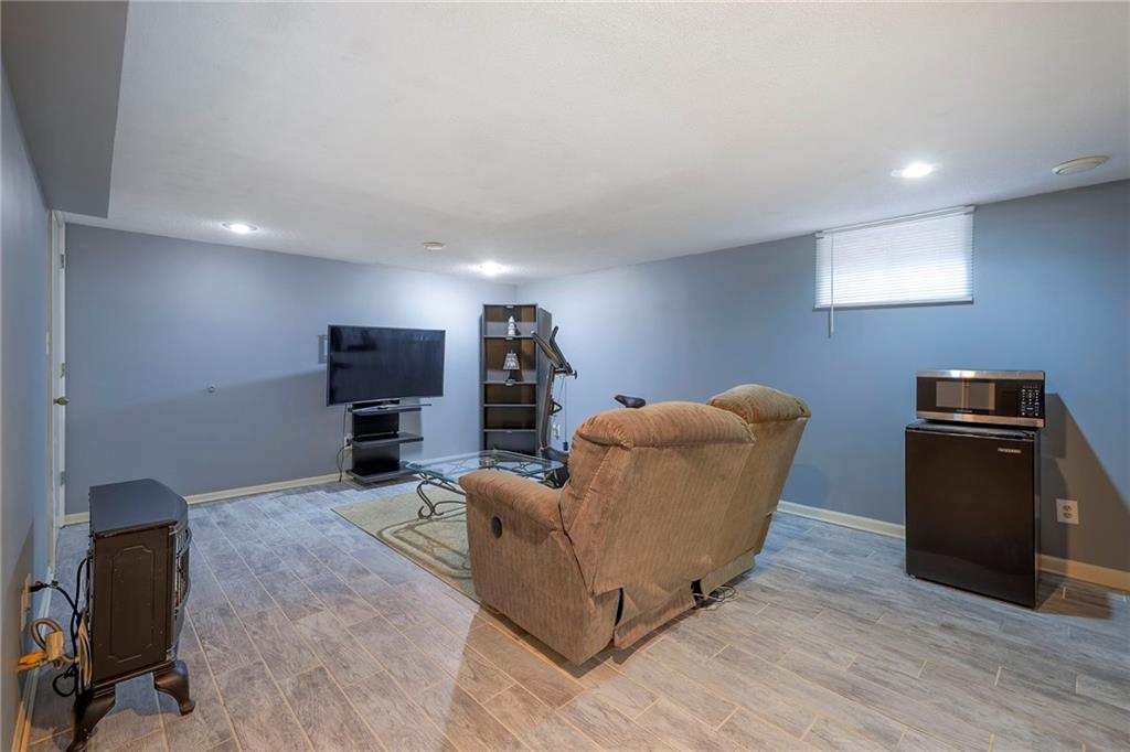 12746 West 108th Place Overland Park, KS 66210 - Photo 23 of 38