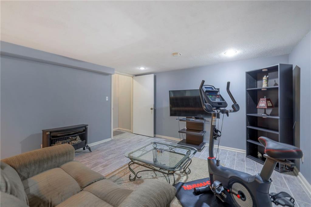 12746 West 108th Place Overland Park, KS 66210 - Photo 25 of 38