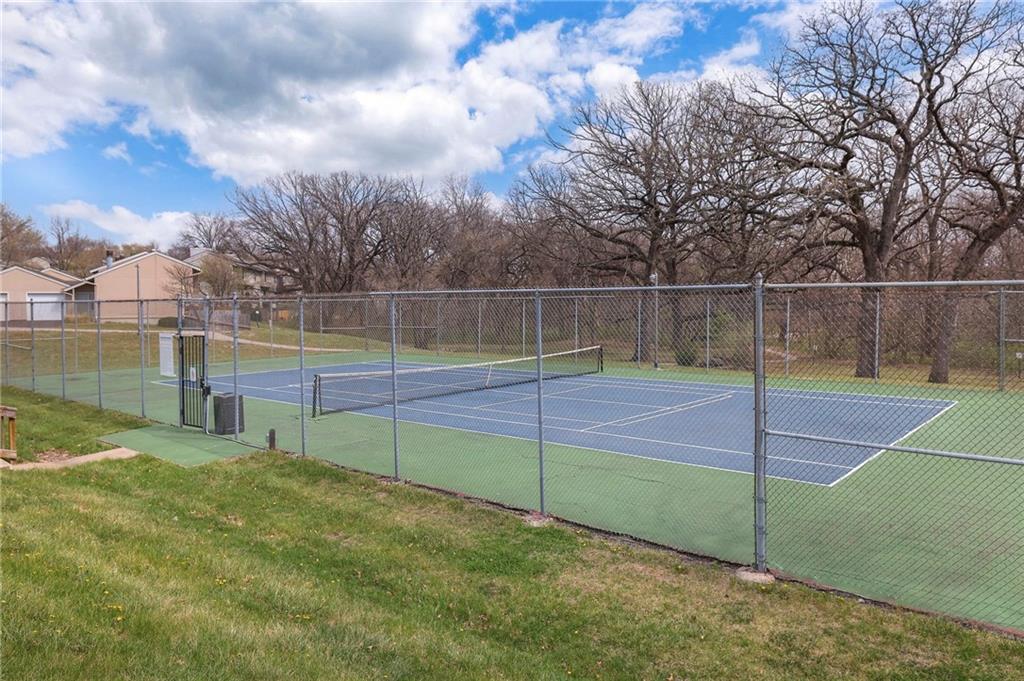 12746 West 108th Place Overland Park, KS 66210 - Photo 35 of 38