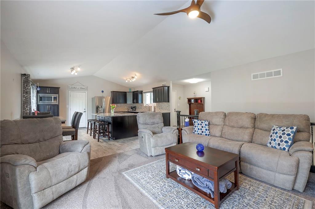 12746 West 108th Place Overland Park, KS 66210 - Photo 10 of 38