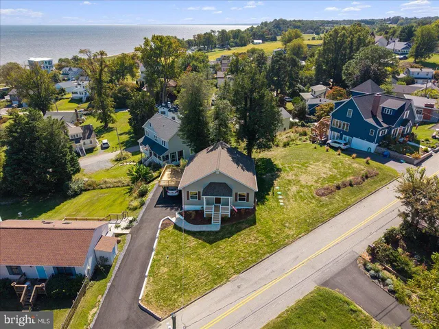 $599,999 | 2825 Ridge Road, Huntingtown, MD 20639