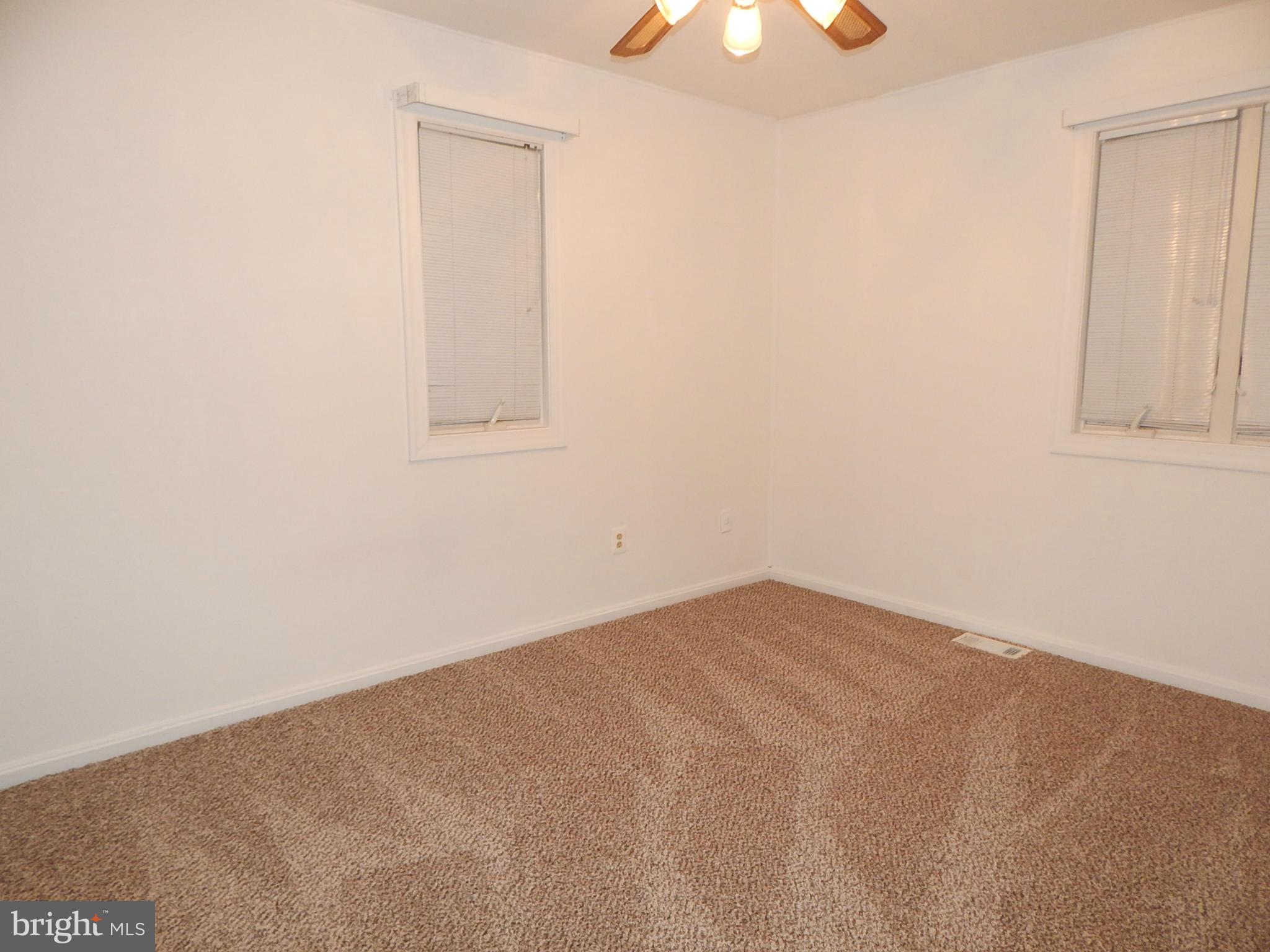 711 Pasadena Road Pasadena, MD 21122 - Photo 11 of 24 Bedroom