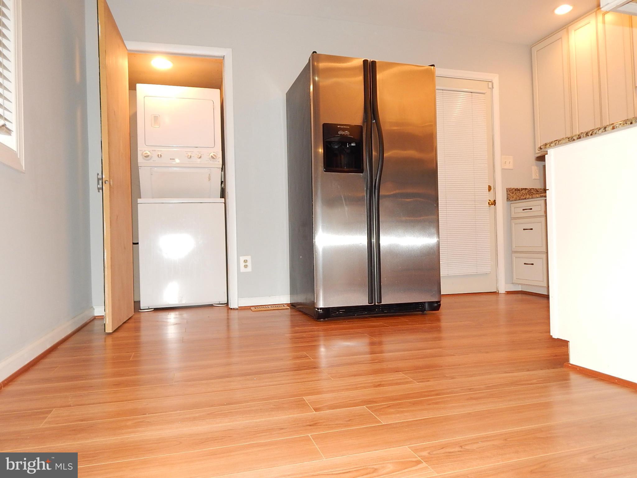 711 Pasadena Road Pasadena, MD 21122 - Photo 10 of 24 Dining Room