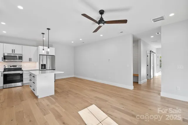 $795,000 | 8 Wildwood Pk Knoll, Unit 39, Weaverville, NC 28787