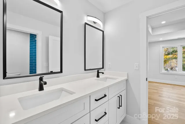 $795,000 | 8 Wildwood Pk Knoll, Unit 39, Weaverville, NC 28787