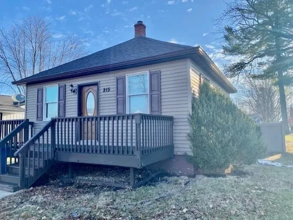 $109,900 | 215 Hennepin Avenue, Ladd, IL 61329