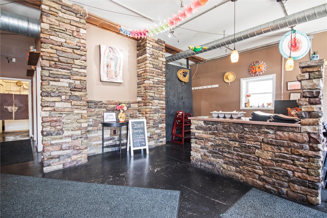 3829 North Main Street Marion, NY 14505 - Photo 4 of 21