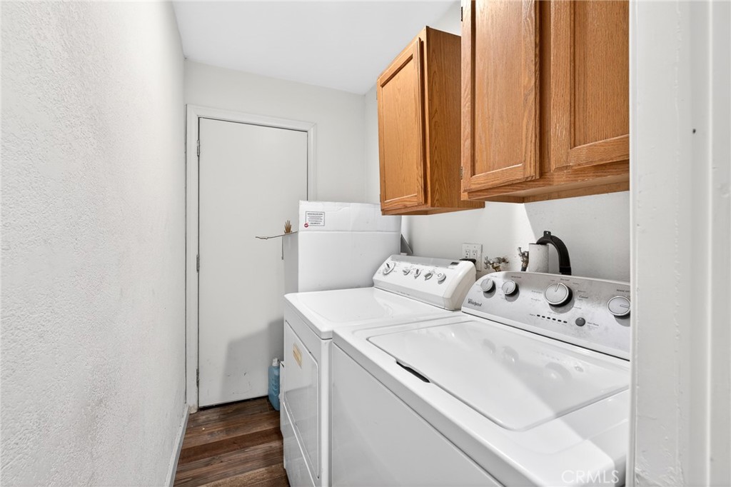 21470 Old Elsinore Road Perris, CA 92570 - Photo 50 of 124 Laundry Room