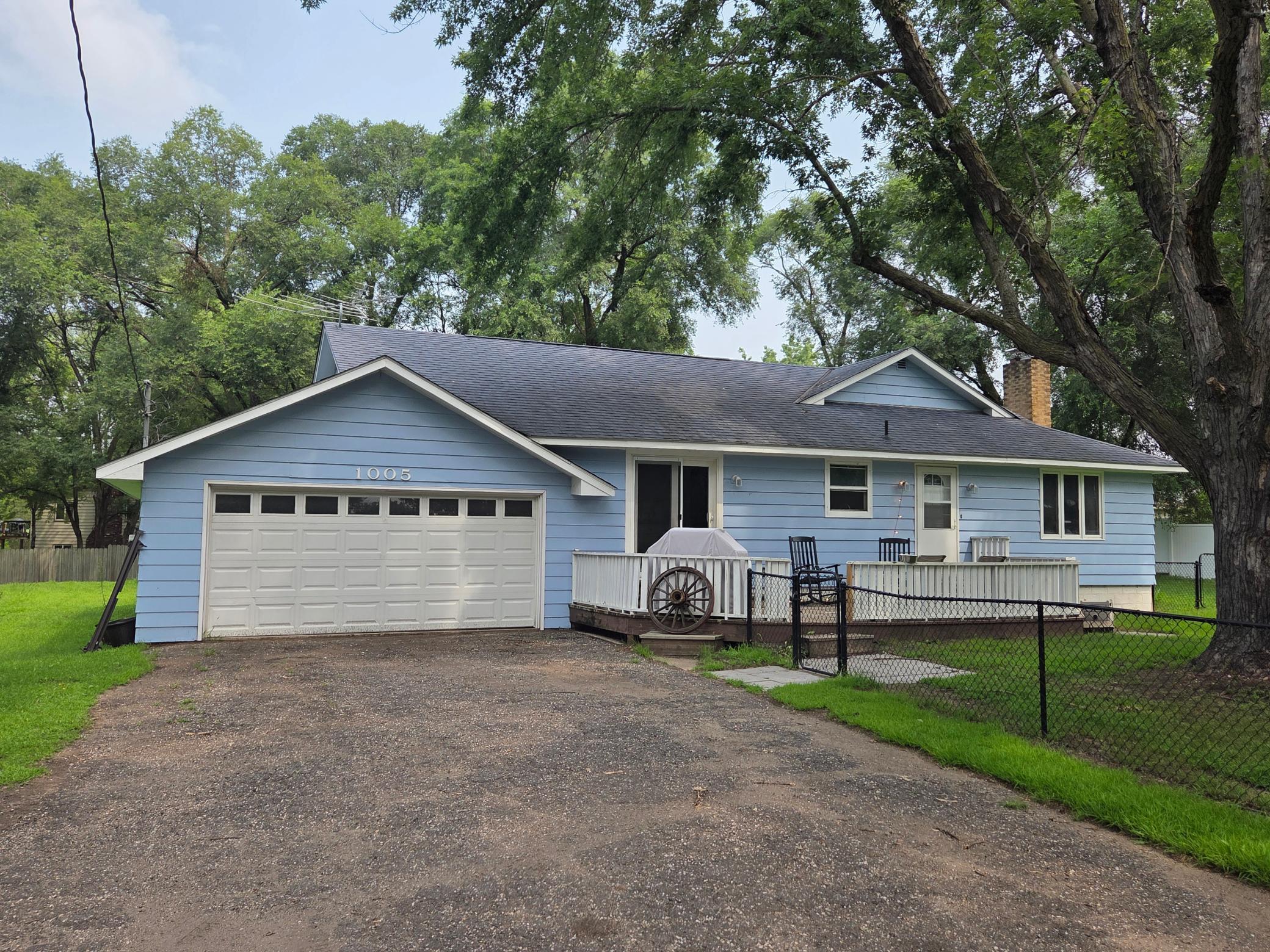 1005 Golf Course Road Monticello, MN 55362 - Photo 1 of 22 Gallery Image 1