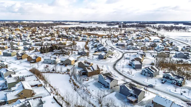 $349,000 | 1647 Hidden Trail, Mayer, MN 55360