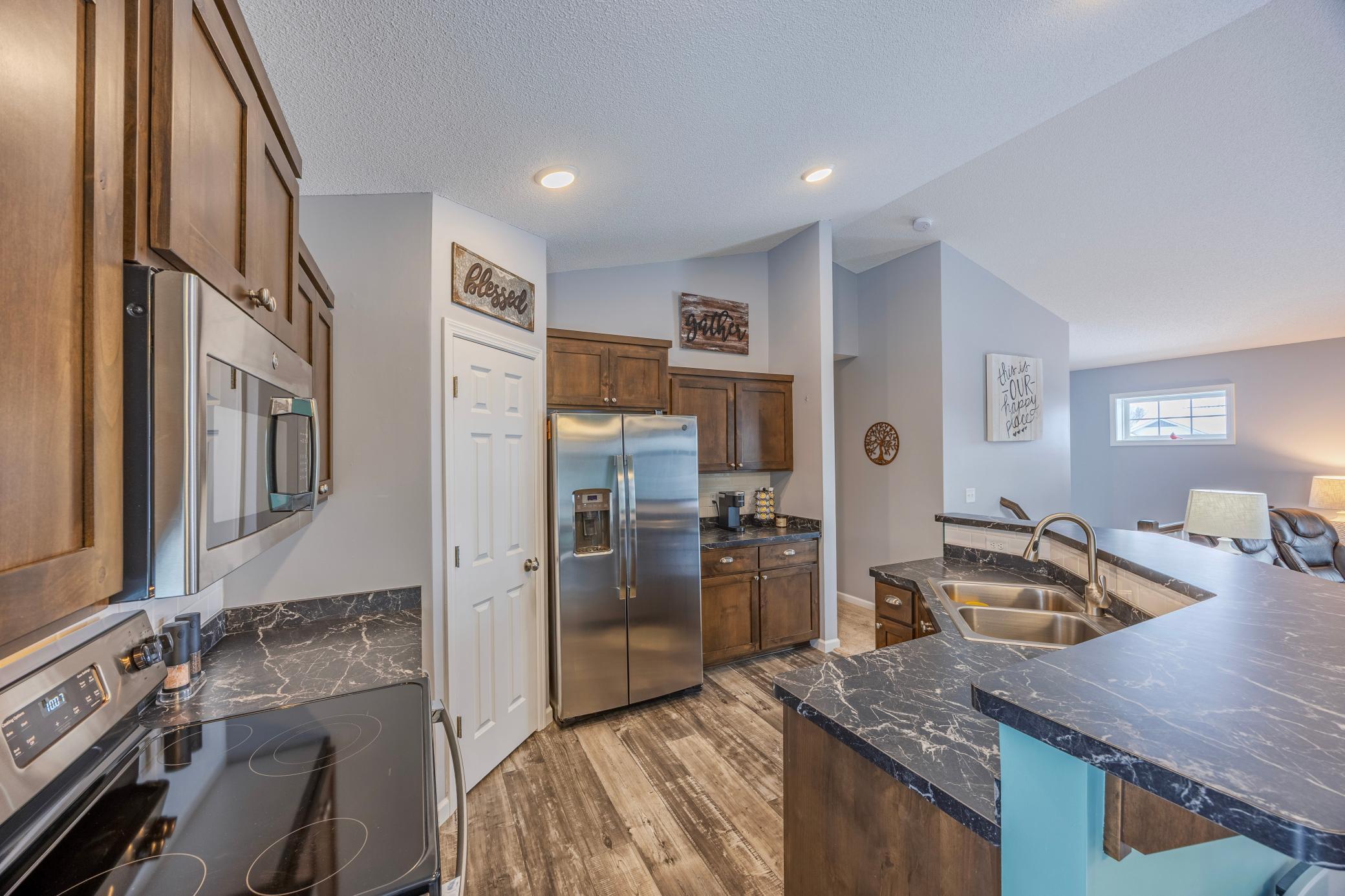 1647 Hidden Trail Mayer, MN 55360 - Photo 7 of 34