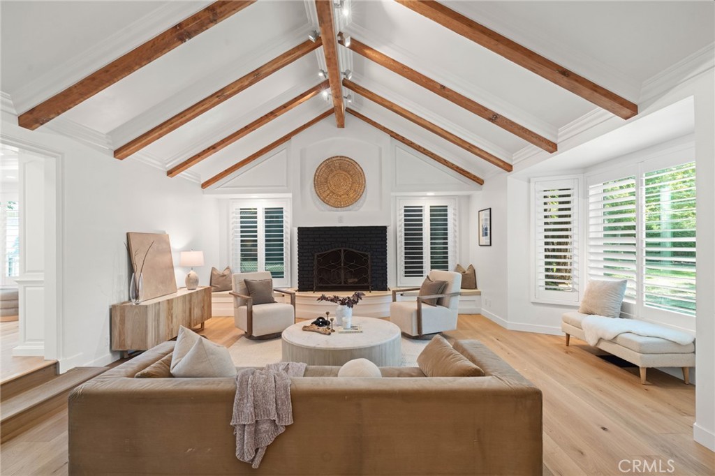 28925 Medea Mesa Road Agoura Hills, CA 91301 - Photo 7 of 67