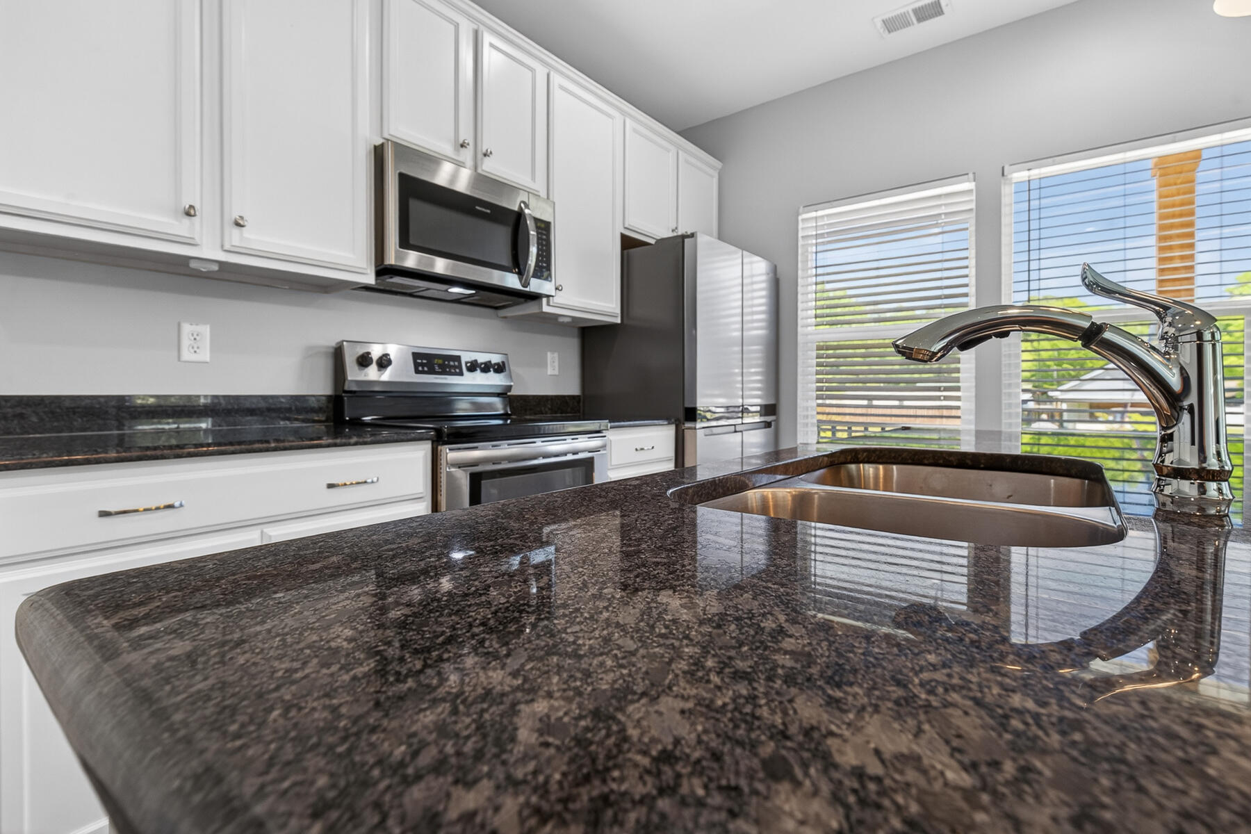 505 Butter Road Bonneau, SC 29431 - Photo 12 of 35 JRH-32
