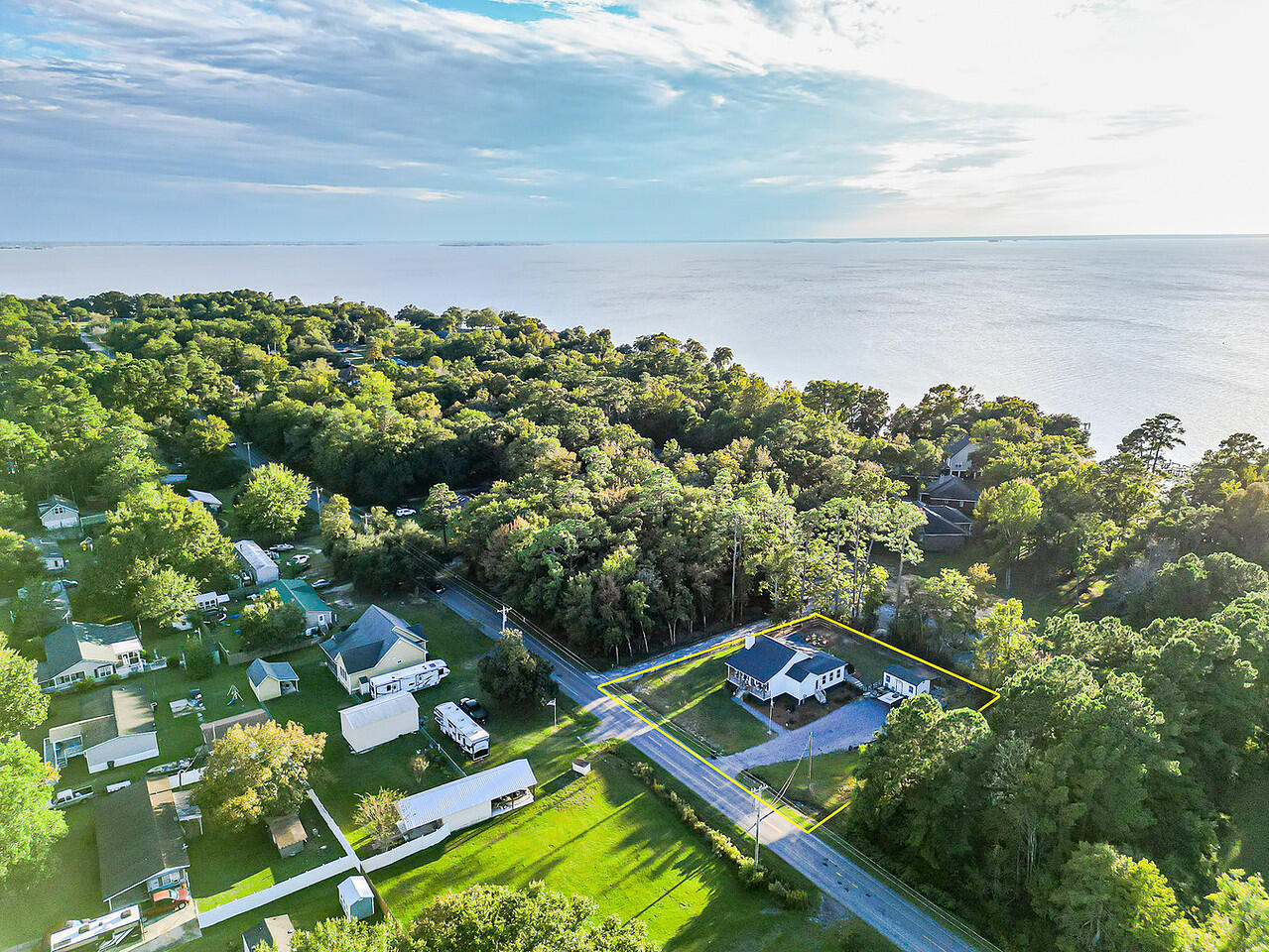 505 Butter Road Bonneau, SC 29431 - Photo 5 of 33 JRH-96