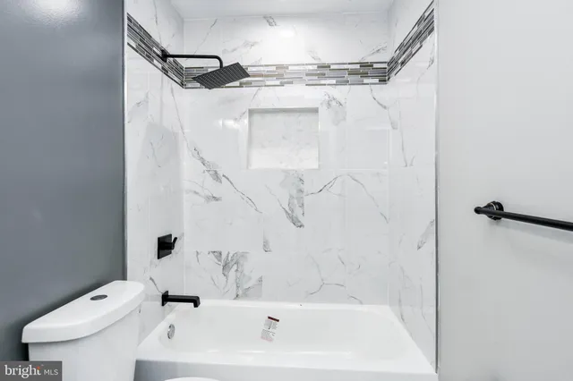 $137,500 | 712 61st Avenue, Capitol Heights, MD 20743