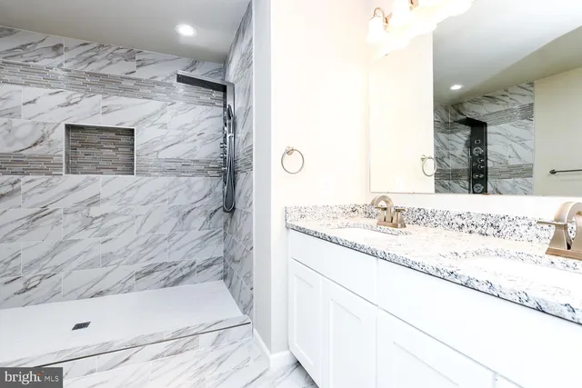 $137,500 | 712 61st Avenue, Capitol Heights, MD 20743