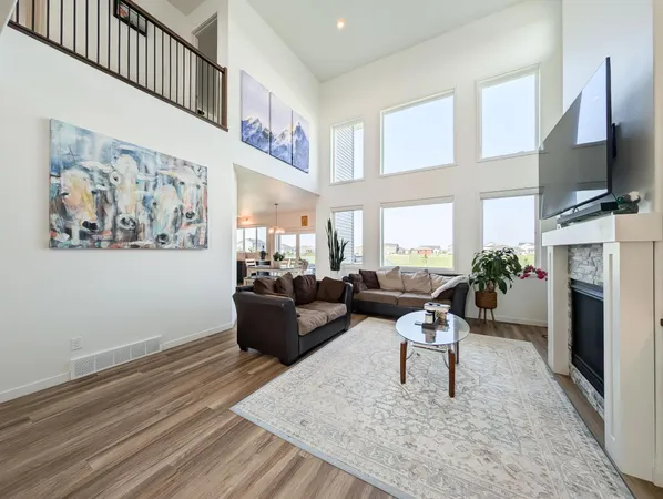 $580,000 | 2828 12th Street West, West Fargo, ND 58078