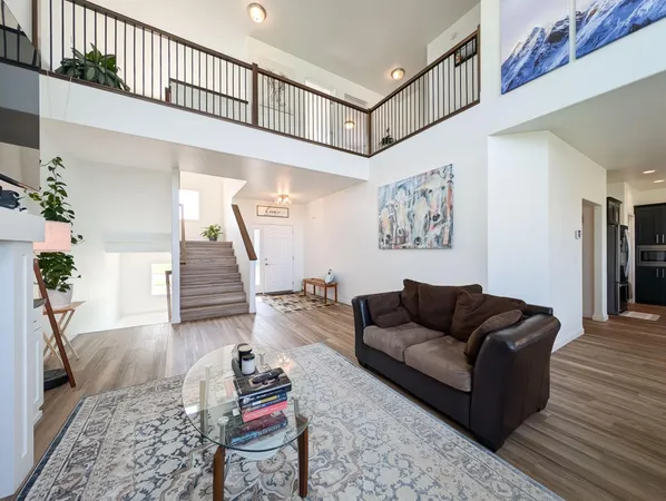 $580,000 | 2828 12th Street West, West Fargo, ND 58078