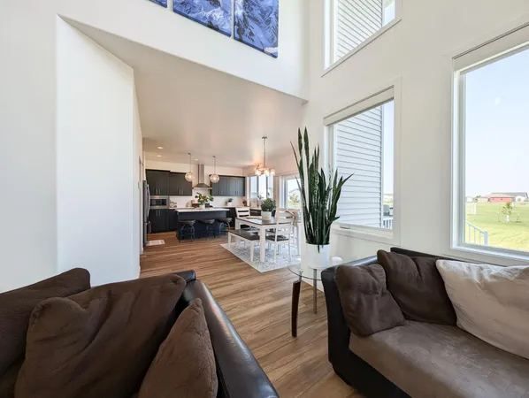 $580,000 | 2828 12th Street West, West Fargo, ND 58078