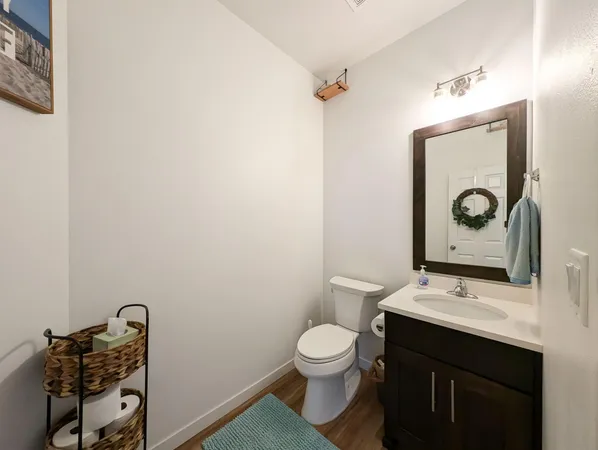 $580,000 | 2828 12th Street West, West Fargo, ND 58078