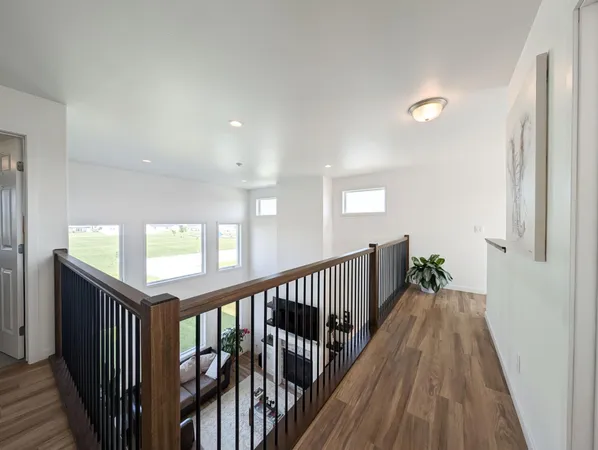 $580,000 | 2828 12th Street West, West Fargo, ND 58078