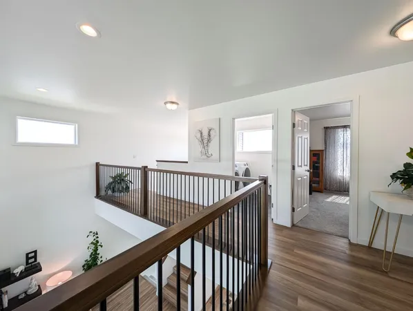 $580,000 | 2828 12th Street West, West Fargo, ND 58078