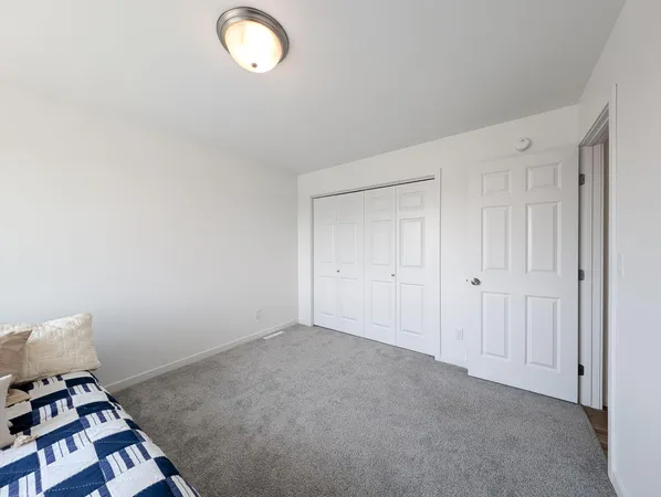 $580,000 | 2828 12th Street West, West Fargo, ND 58078