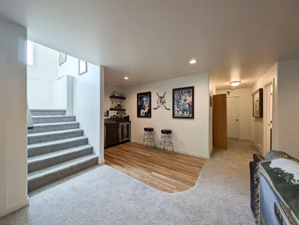 $580,000 | 2828 12th Street West, West Fargo, ND 58078