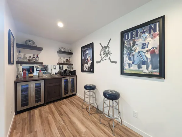 $580,000 | 2828 12th Street West, West Fargo, ND 58078